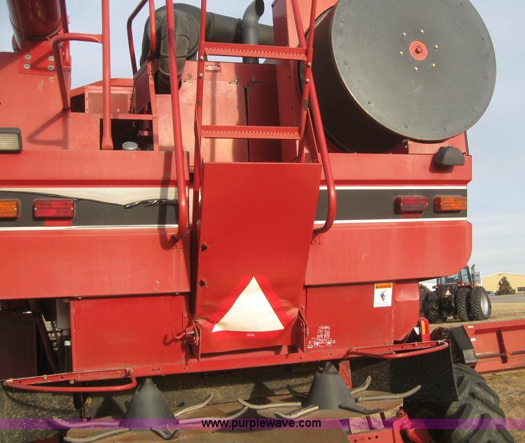 image for item 3243 1998 Case IH 2388 combine