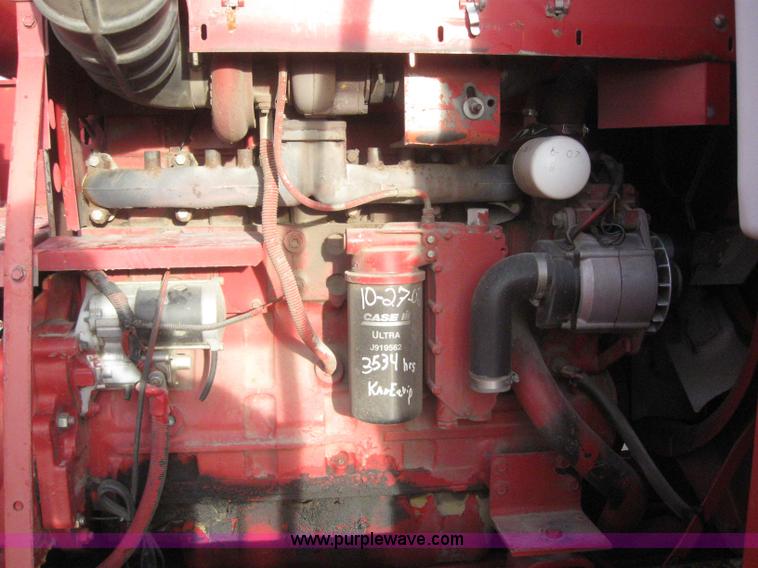 image for item 3243 1998 Case IH 2388 combine