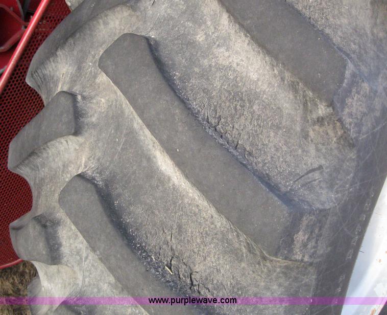 image for item 3243 1998 Case IH 2388 combine