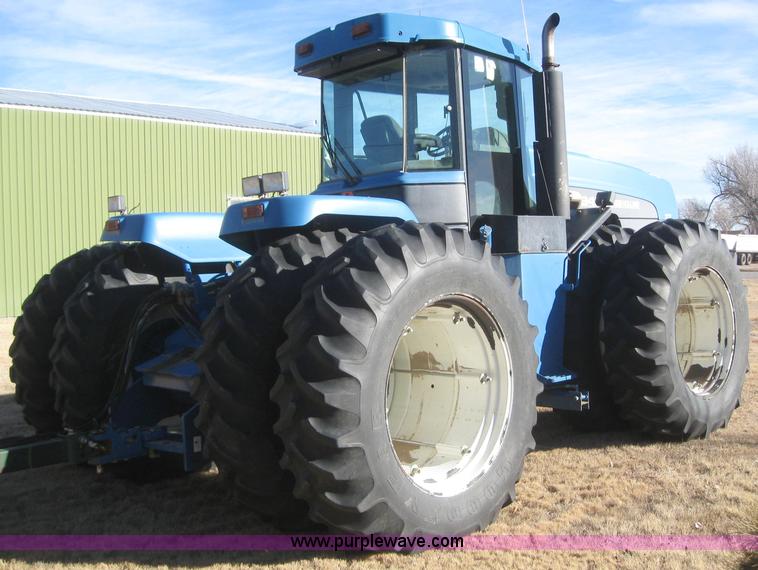image for item 3244 1997 New Holland 9482 tractor