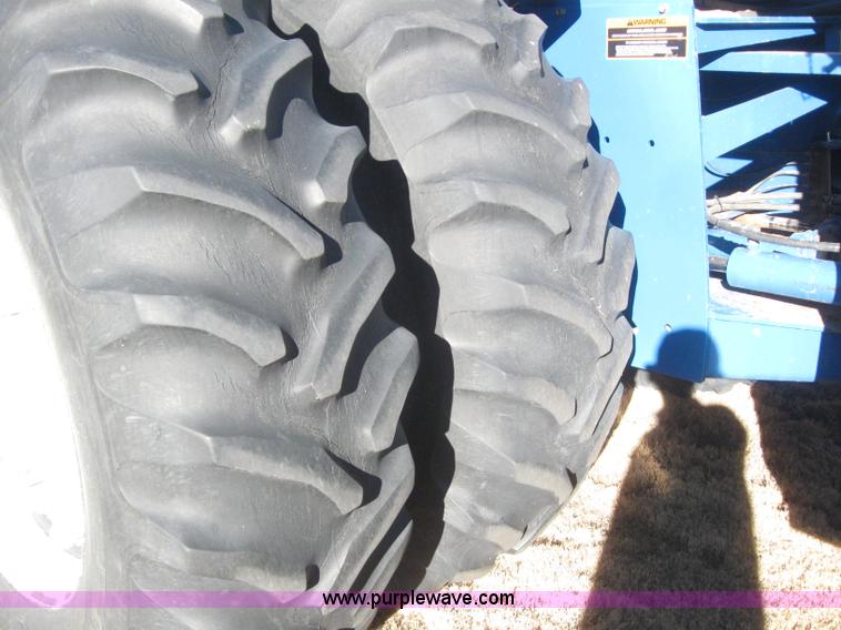 image for item 3244 1997 New Holland 9482 tractor