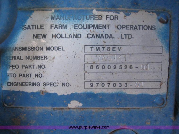 image for item 3244 1997 New Holland 9482 tractor