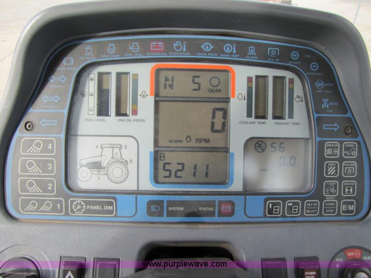 image for item 3500 1996 New Holland 8970 MFWD tractor