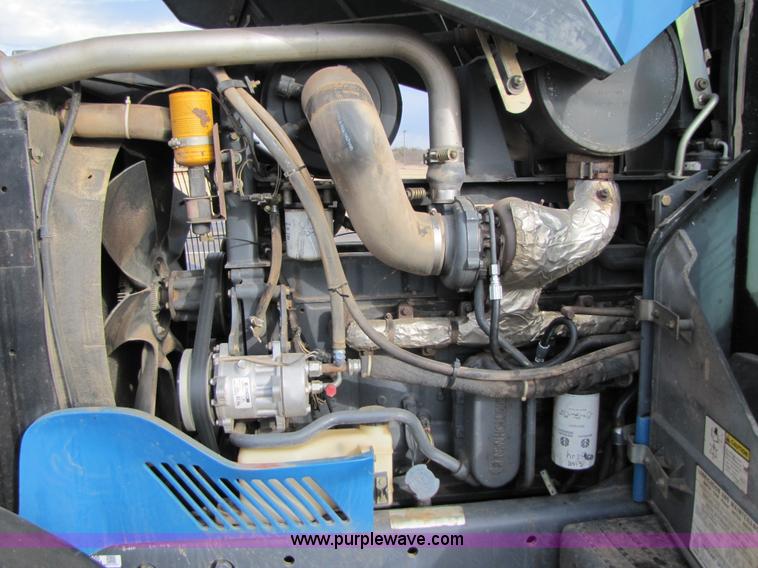 image for item 3500 1996 New Holland 8970 MFWD tractor