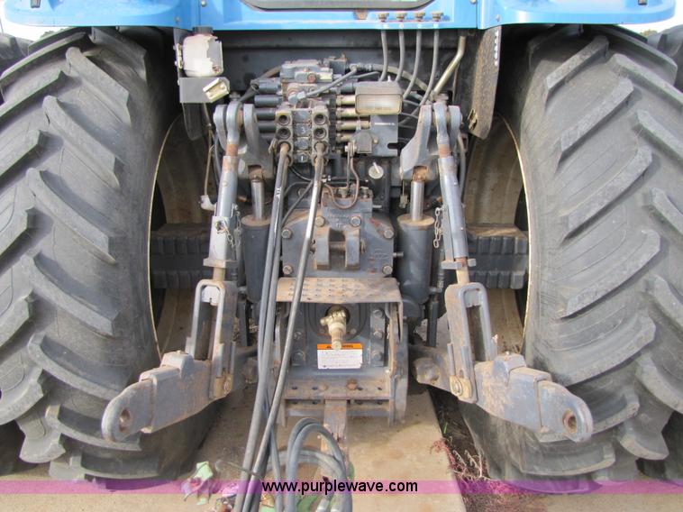 image for item 3500 1996 New Holland 8970 MFWD tractor