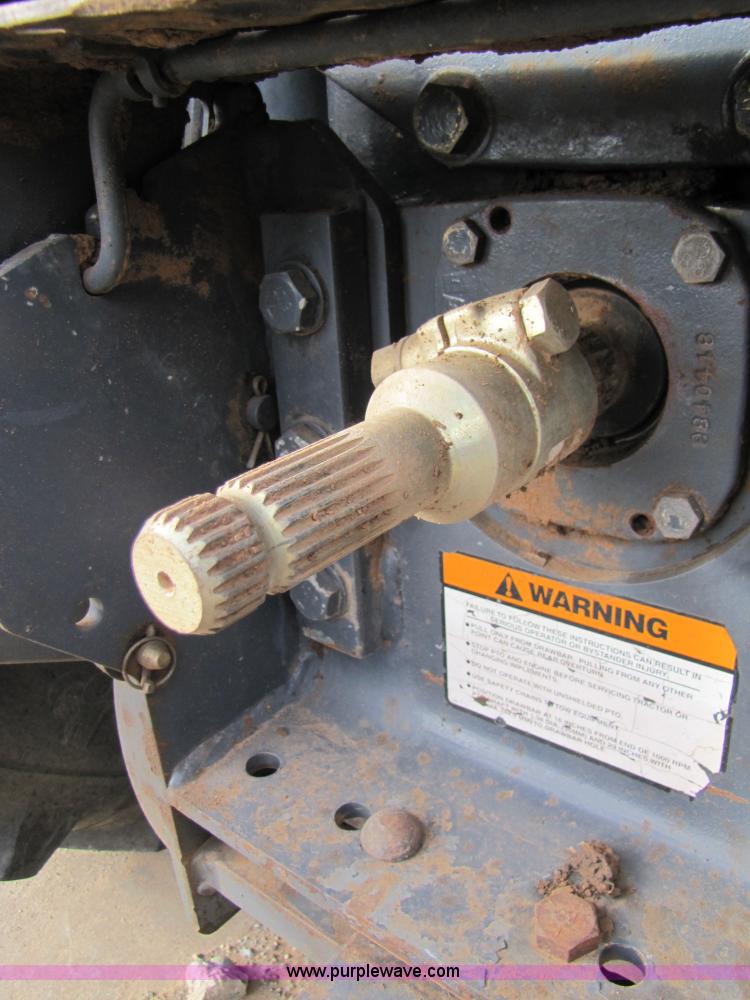 image for item 3500 1996 New Holland 8970 MFWD tractor