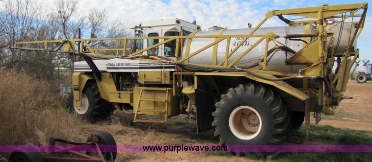 image for item 3502 1993 Terra Gator 1803 70' self-propelled sprayer
