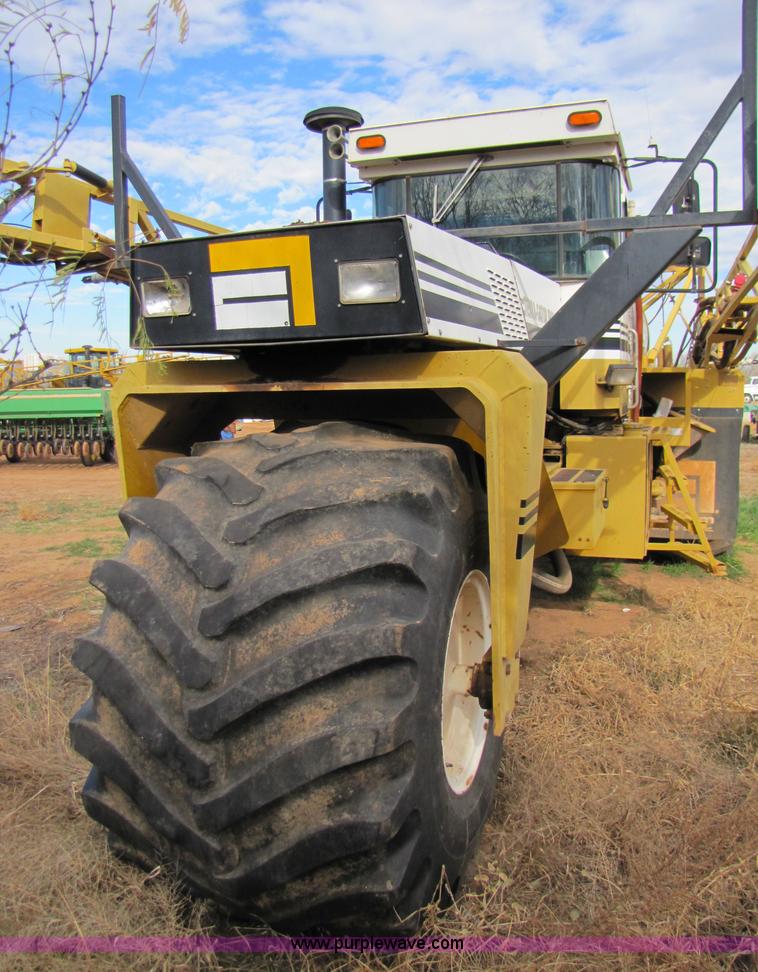 image for item 3502 1993 Terra Gator 1803 70' self-propelled sprayer