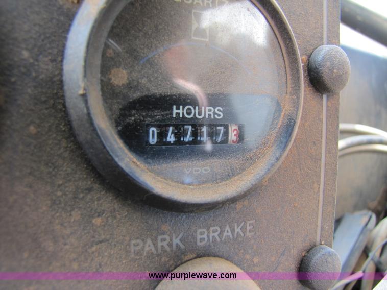 image for item 3502 1993 Terra Gator 1803 70' self-propelled sprayer