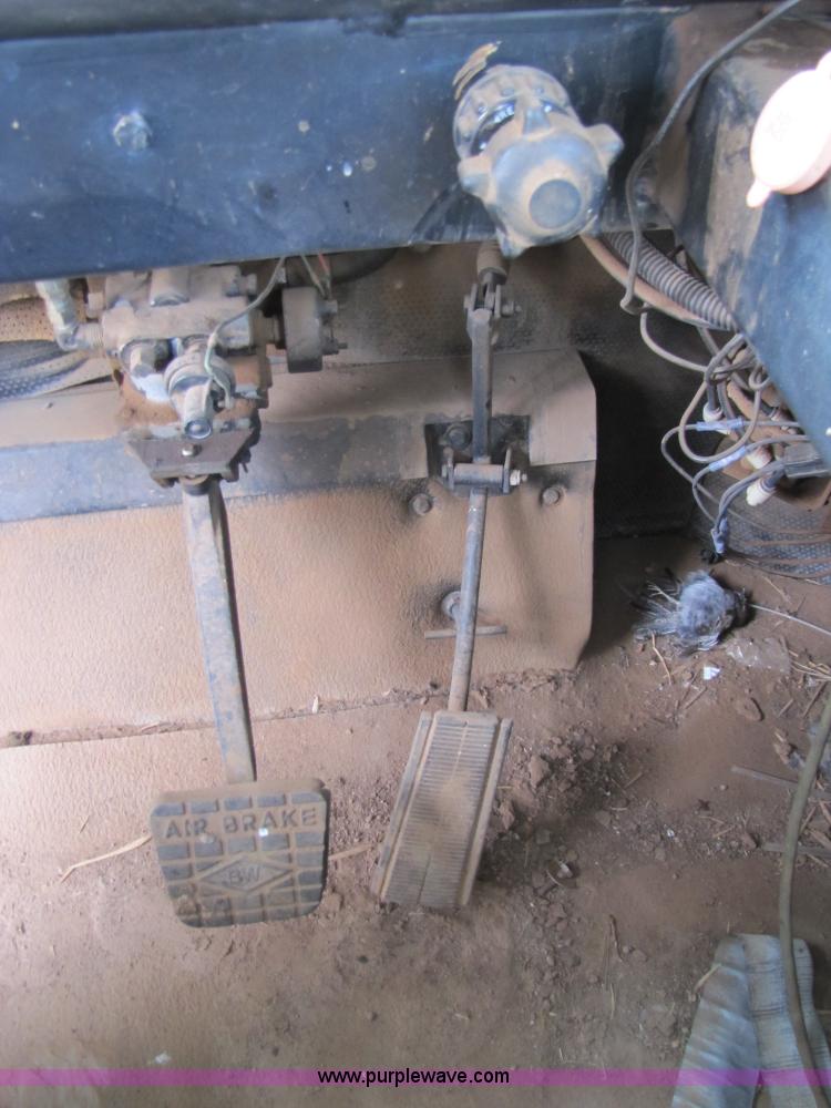 image for item 3502 1993 Terra Gator 1803 70' self-propelled sprayer