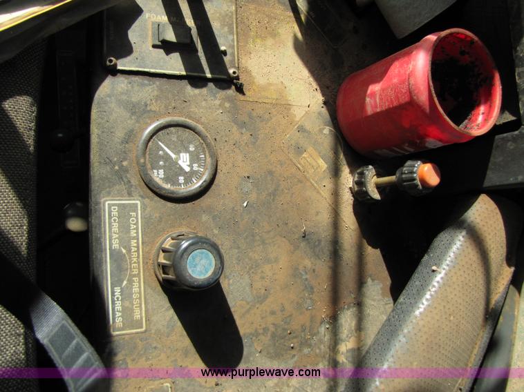 image for item 3502 1993 Terra Gator 1803 70' self-propelled sprayer