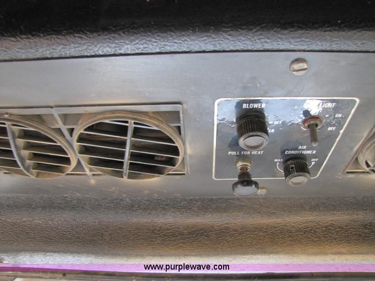 image for item 3502 1993 Terra Gator 1803 70' self-propelled sprayer