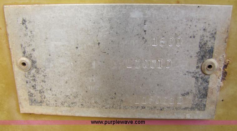 image for item 3502 1993 Terra Gator 1803 70' self-propelled sprayer