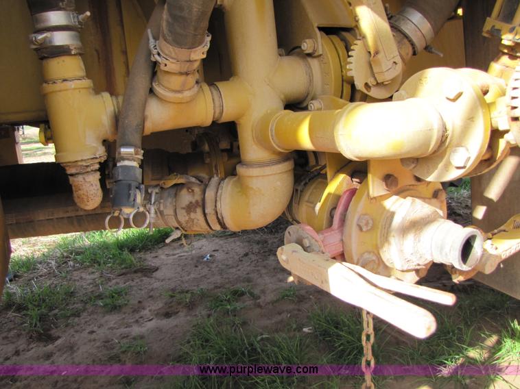 image for item 3502 1993 Terra Gator 1803 70' self-propelled sprayer