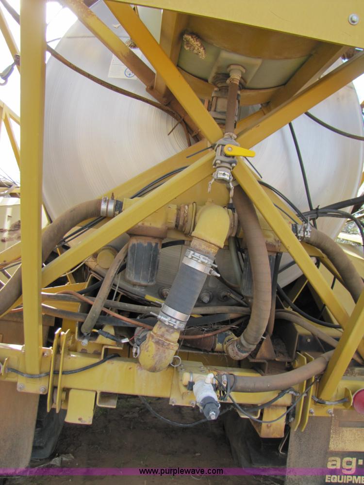 image for item 3502 1993 Terra Gator 1803 70' self-propelled sprayer