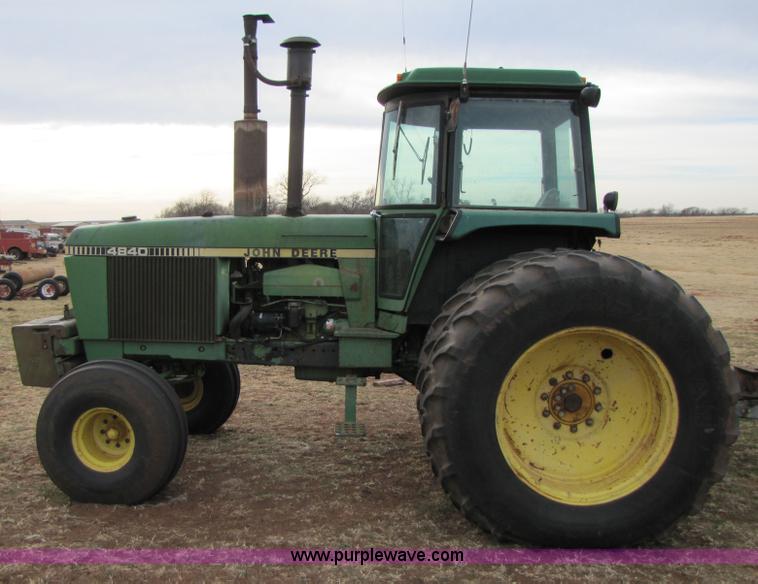 image for item 3509 1980 John Deere 4840 tractor