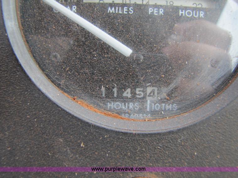 image for item 3509 1980 John Deere 4840 tractor