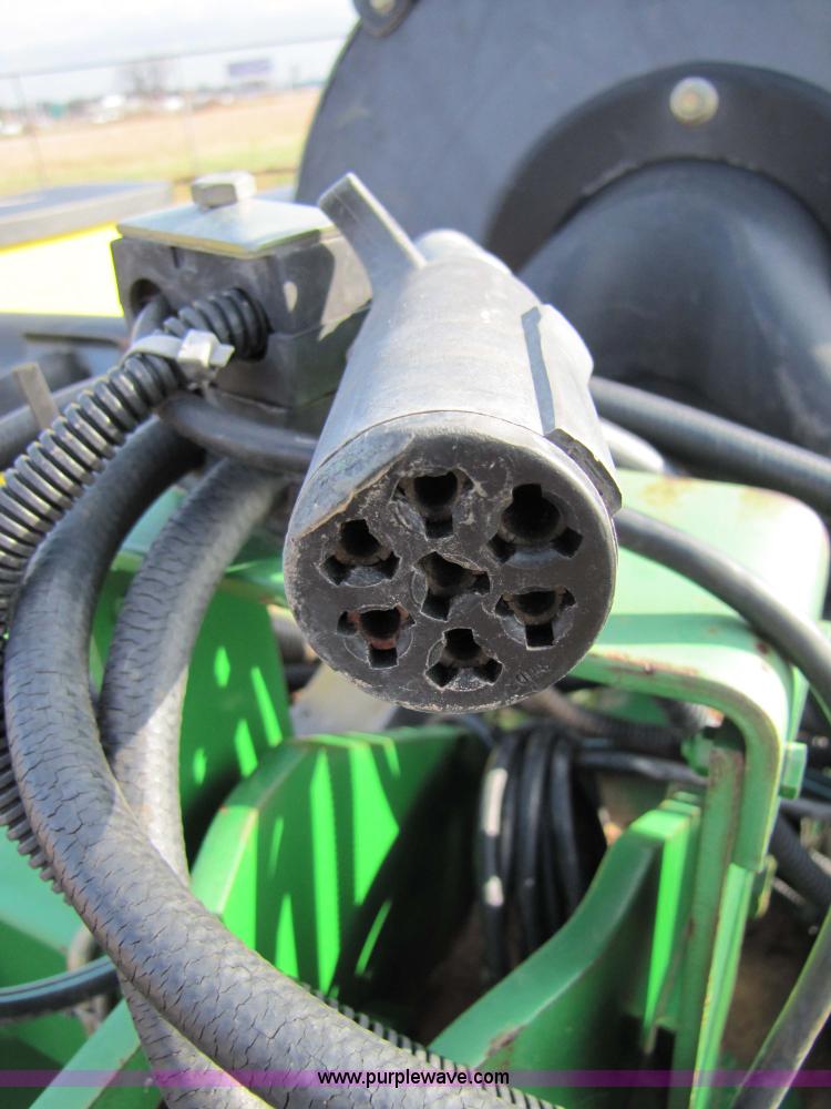 image for item 3635 1999 John Deere 1710 Max Emerge Plus planter