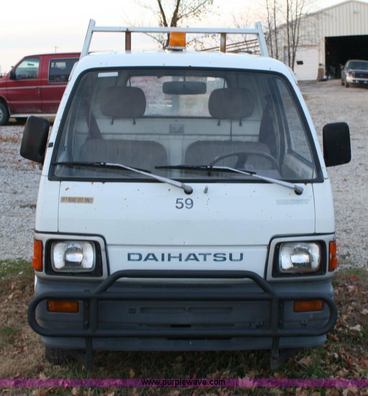 image for item 4783 1989 Daihatsu HiJet minitruck
