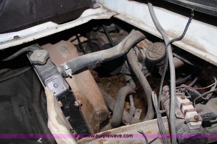 image for item 4783 1989 Daihatsu HiJet minitruck