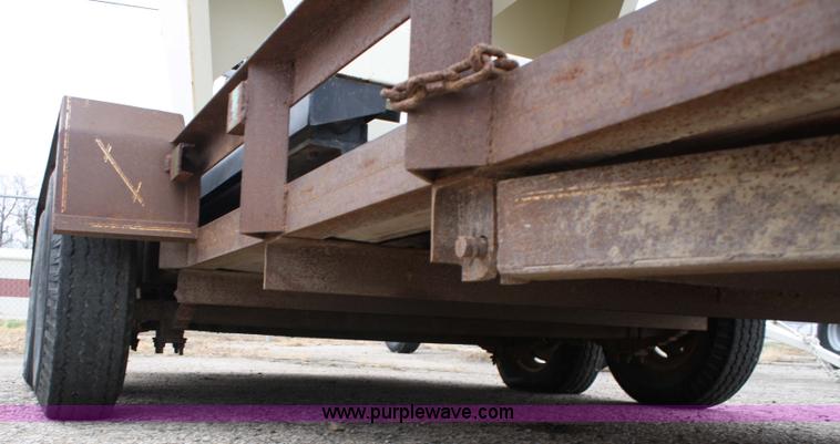 image for item 4799 Frisen 240 Seed Express seed tender