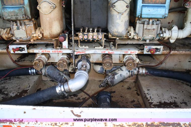 image for item 4825 1988 Ford L8000 fuel truck