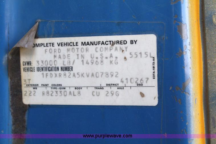 image for item 4825 1988 Ford L8000 fuel truck