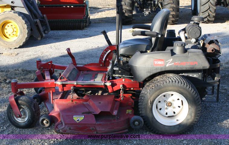 image for item 4864 2001 Toro Z-Master 286E zero-turn mower
