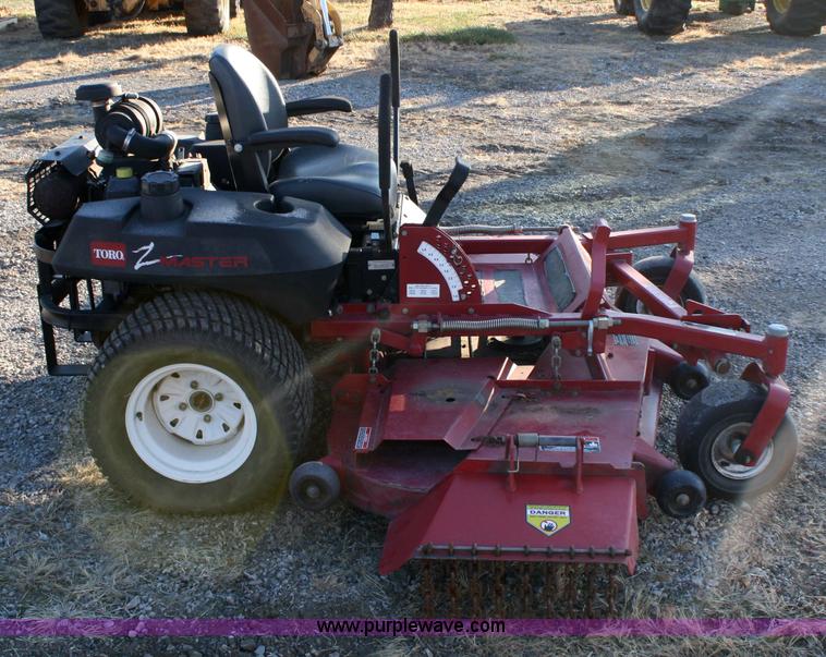 image for item 4864 2001 Toro Z-Master 286E zero-turn mower