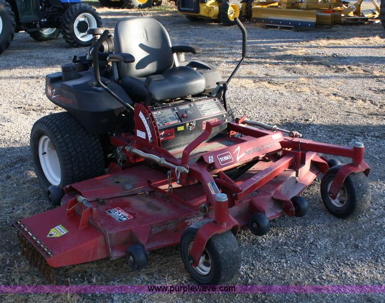 image for item 4864 2001 Toro Z-Master 286E zero-turn mower