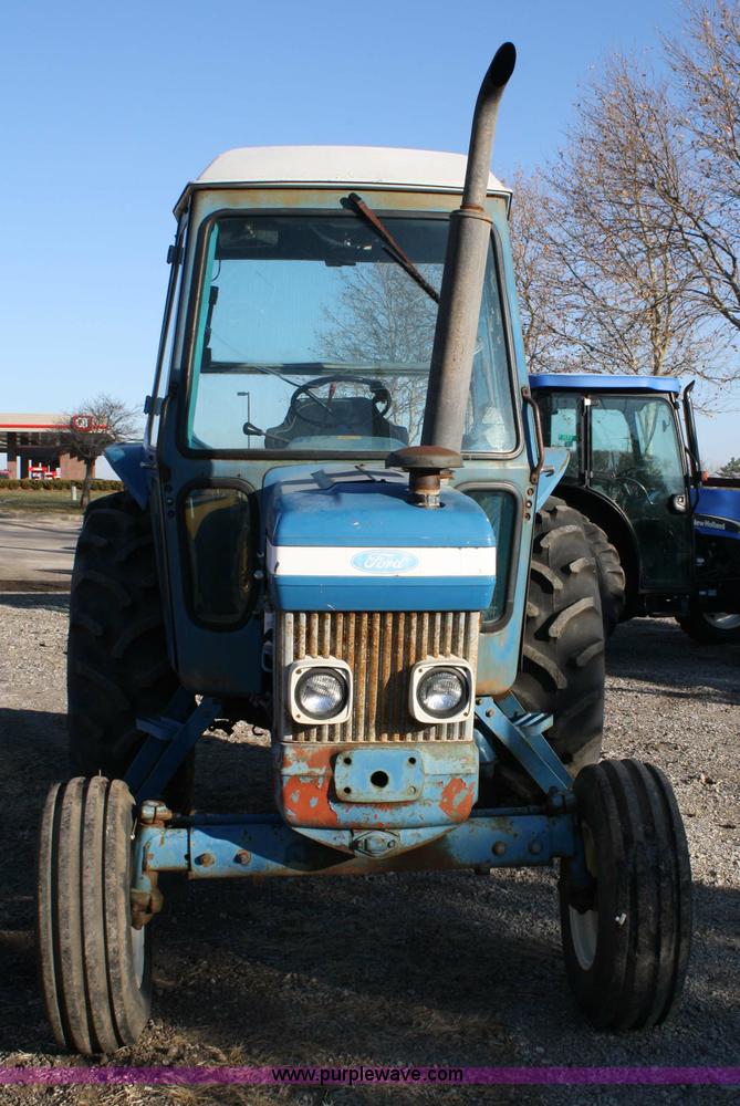 image for item 4869 1988 Ford 6610 tractor