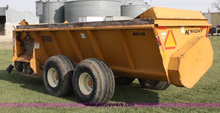image for item 4883 2001 Knight 8018 Pro Twin manure spreader