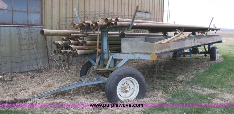 image for item 4907 Irrigation pipe and trailer