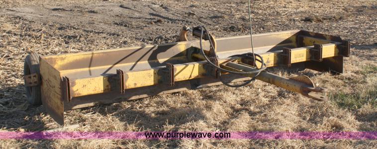 image for item 4972 Box blade