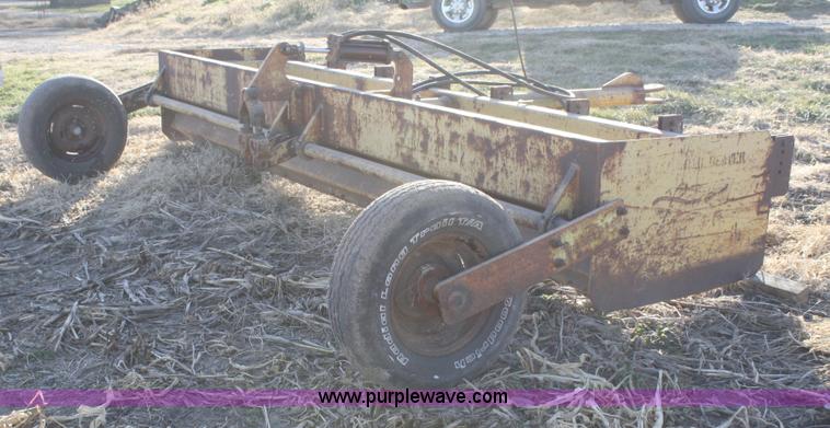 image for item 4972 Box blade