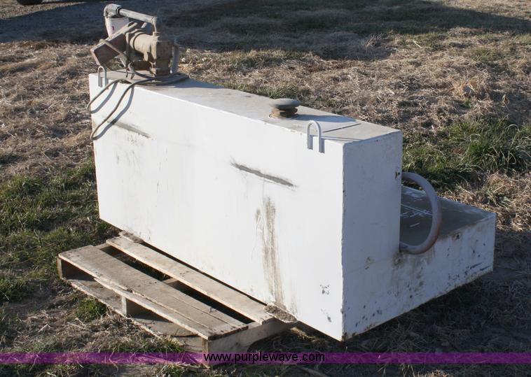image for item 4973 105 gallon L-shaped fuel tank with pump
