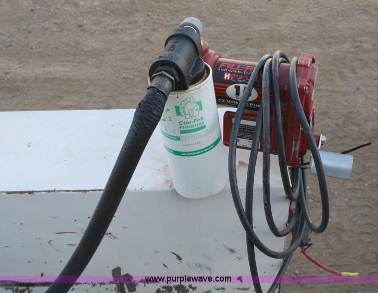 image for item 4980 105 gallon L-shaped fuel tank with pump