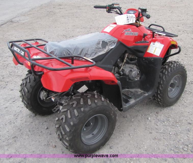 image for item 5135 2010 Arctic Cat 300 ATV
