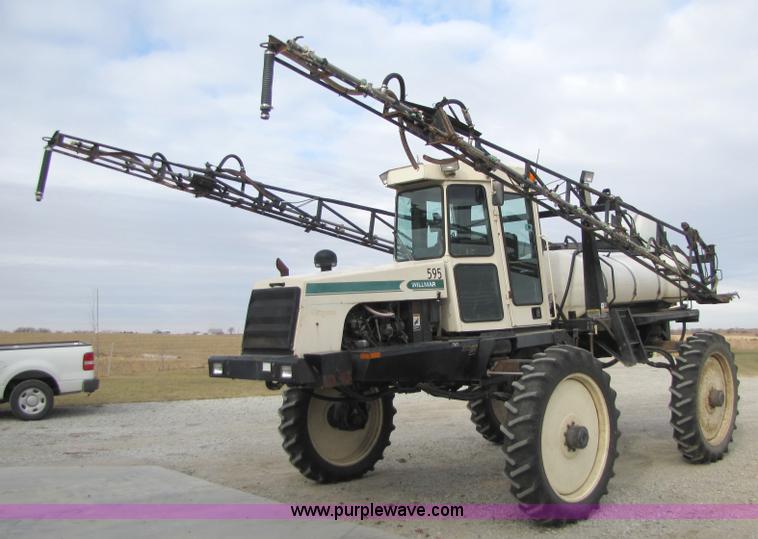 image for item 5138 1999 Willmar 6400 self-propelled sprayer