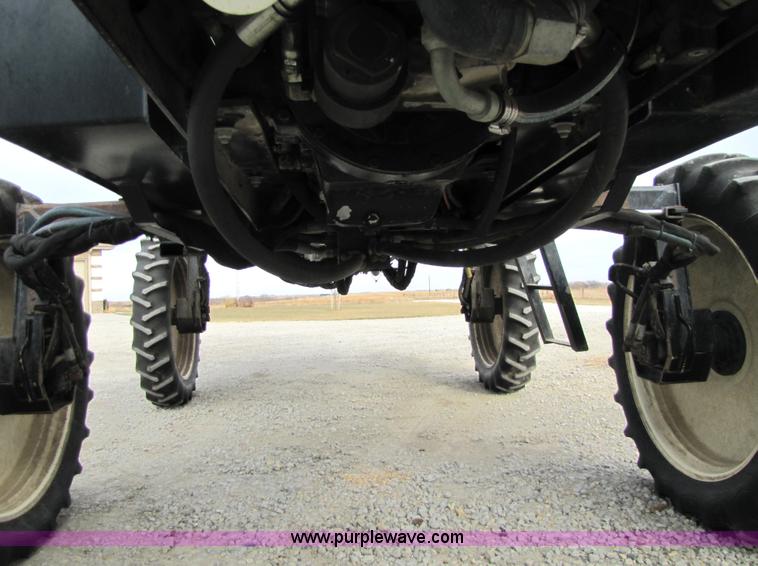 image for item 5138 1999 Willmar 6400 self-propelled sprayer