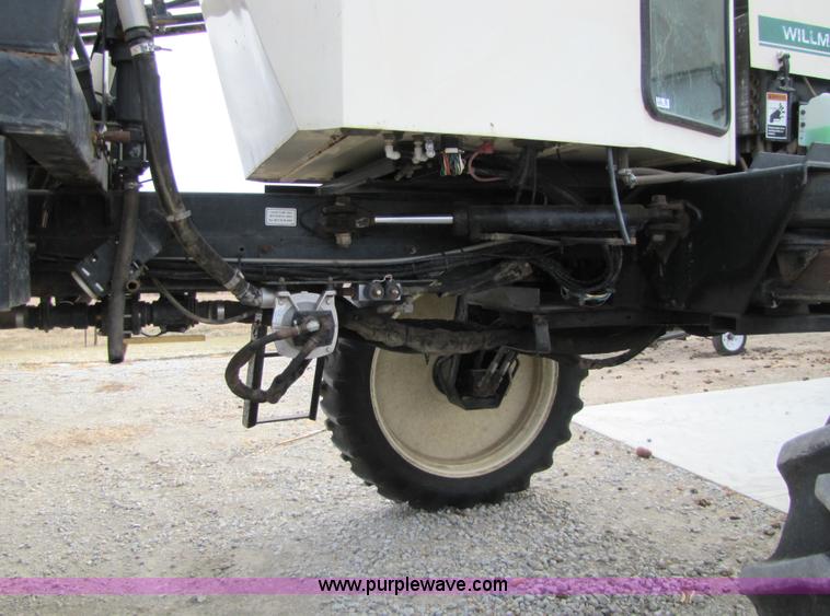 image for item 5138 1999 Willmar 6400 self-propelled sprayer