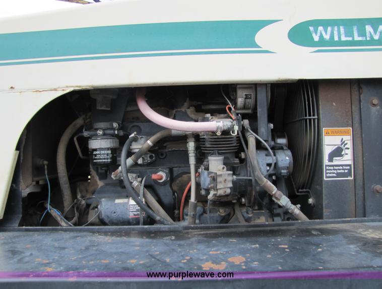 image for item 5138 1999 Willmar 6400 self-propelled sprayer