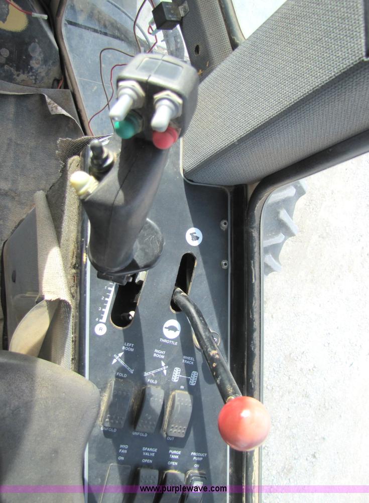 image for item 5138 1999 Willmar 6400 self-propelled sprayer