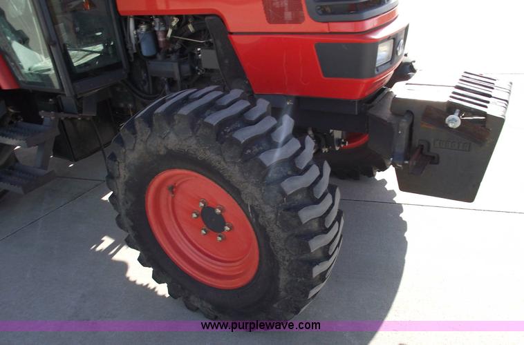 image for item 5452 2006 Kubota M5700 4WD cab tractor