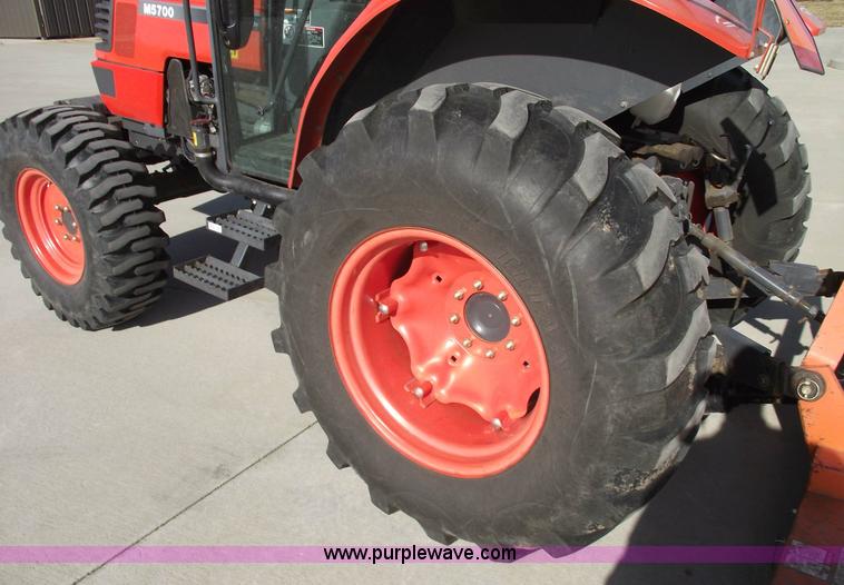 image for item 5452 2006 Kubota M5700 4WD cab tractor