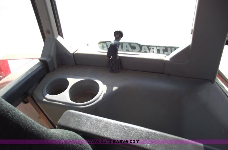 image for item 5452 2006 Kubota M5700 4WD cab tractor