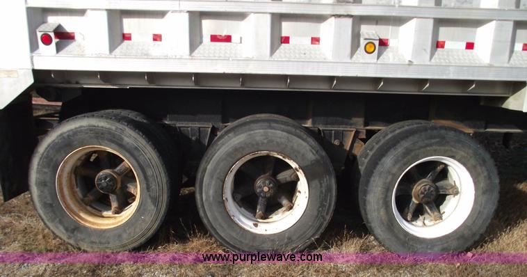 image for item 5537 1987 Trailstar 36' high-cube dump end trailer