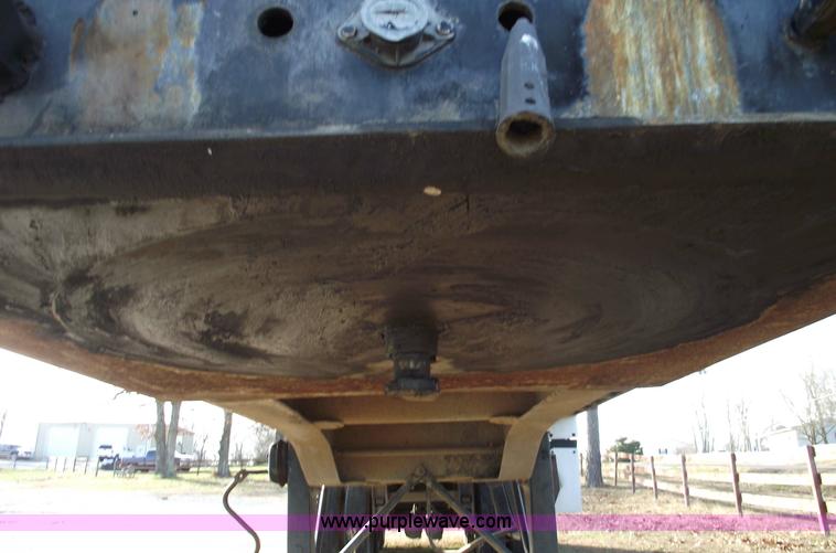 image for item 5537 1987 Trailstar 36' high-cube dump end trailer