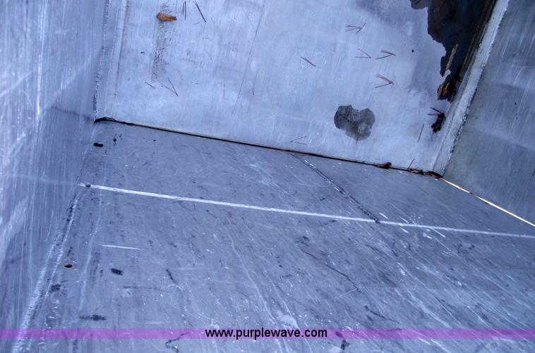 image for item 5537 1987 Trailstar 36' high-cube dump end trailer