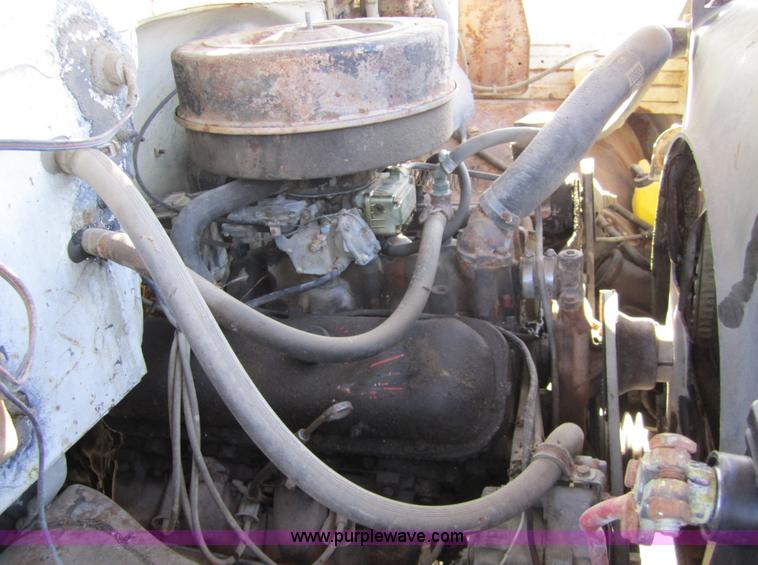 image for item 5604 1976 Chevrolet C65 grain truck